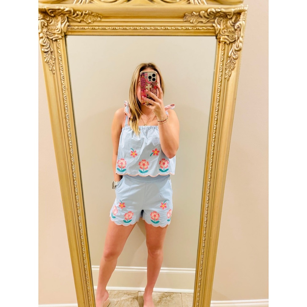 So Me Blue Pink Flower Embroidered Scalloped Summer Crop Top & Shorts Set Size L - Picture 2 of 10